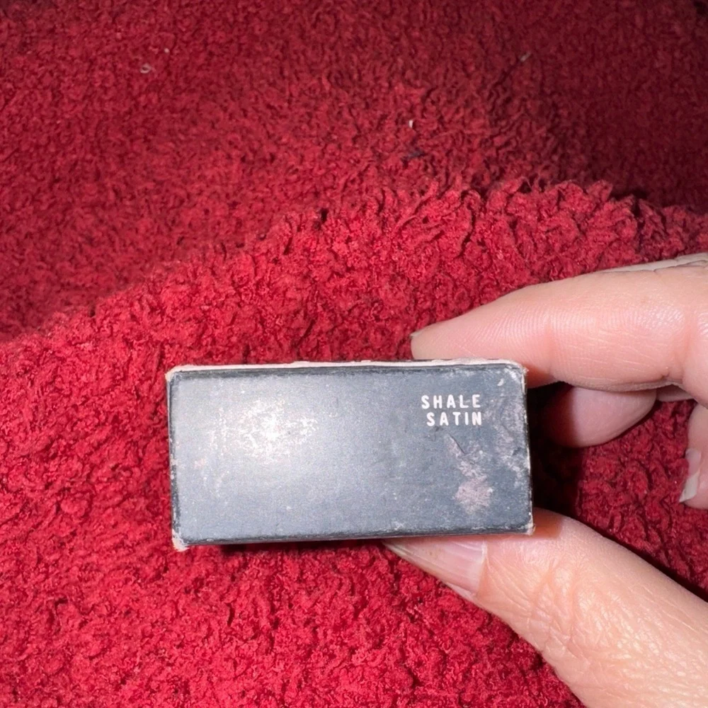 MAC Shale Satin Single eye Shadow Palette 0.05oz/1.5G New in Box